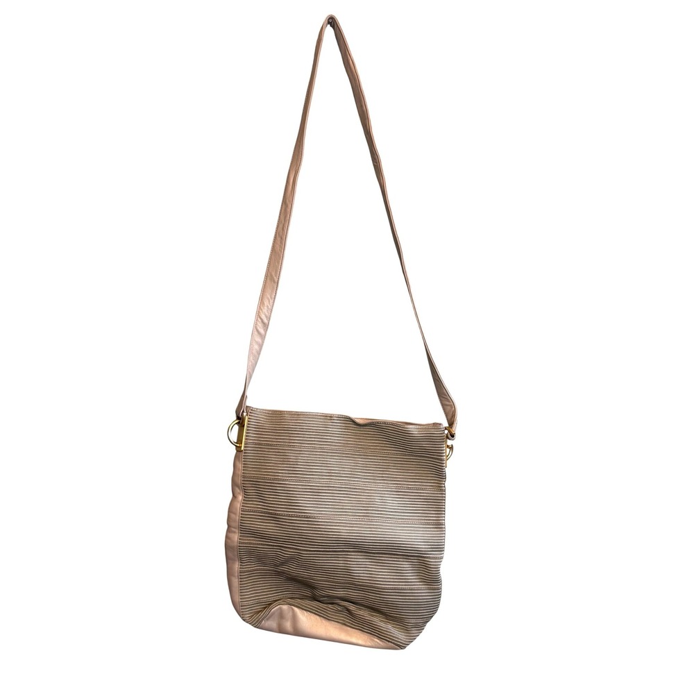 Americana by Sharif Womens‎ Metallic Gold Messenger Crossbody Shoulder Bag OS